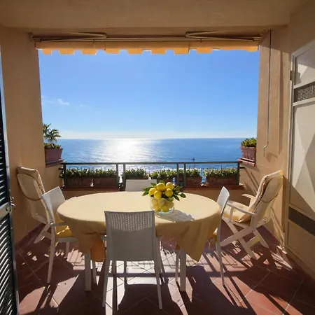 Daire Casa Tommy - Vista Mare - Terrazza - Parcheggio Gratis
